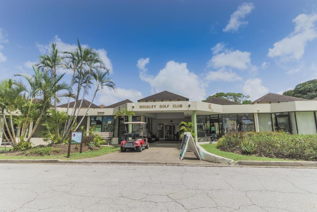 230 Gg Rockley Barbados Apartment Бриджтаун Екстериор снимка